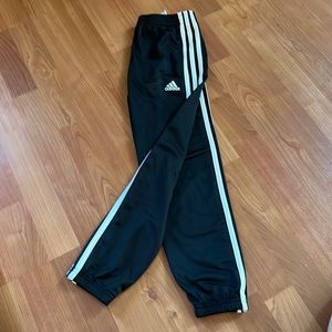 Always in style Adidas track pants size 7 boys